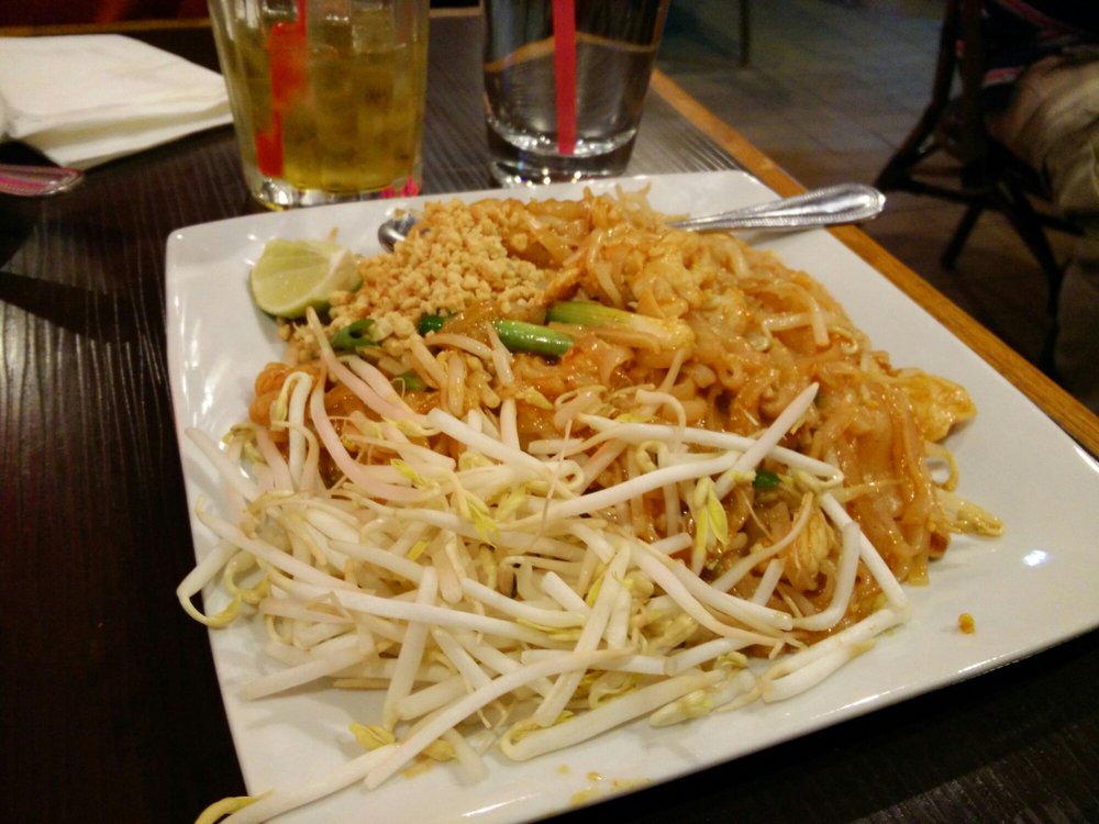 3 Thai Restaurants To Savor In Pasadena, Alhambra, and Los Angeles