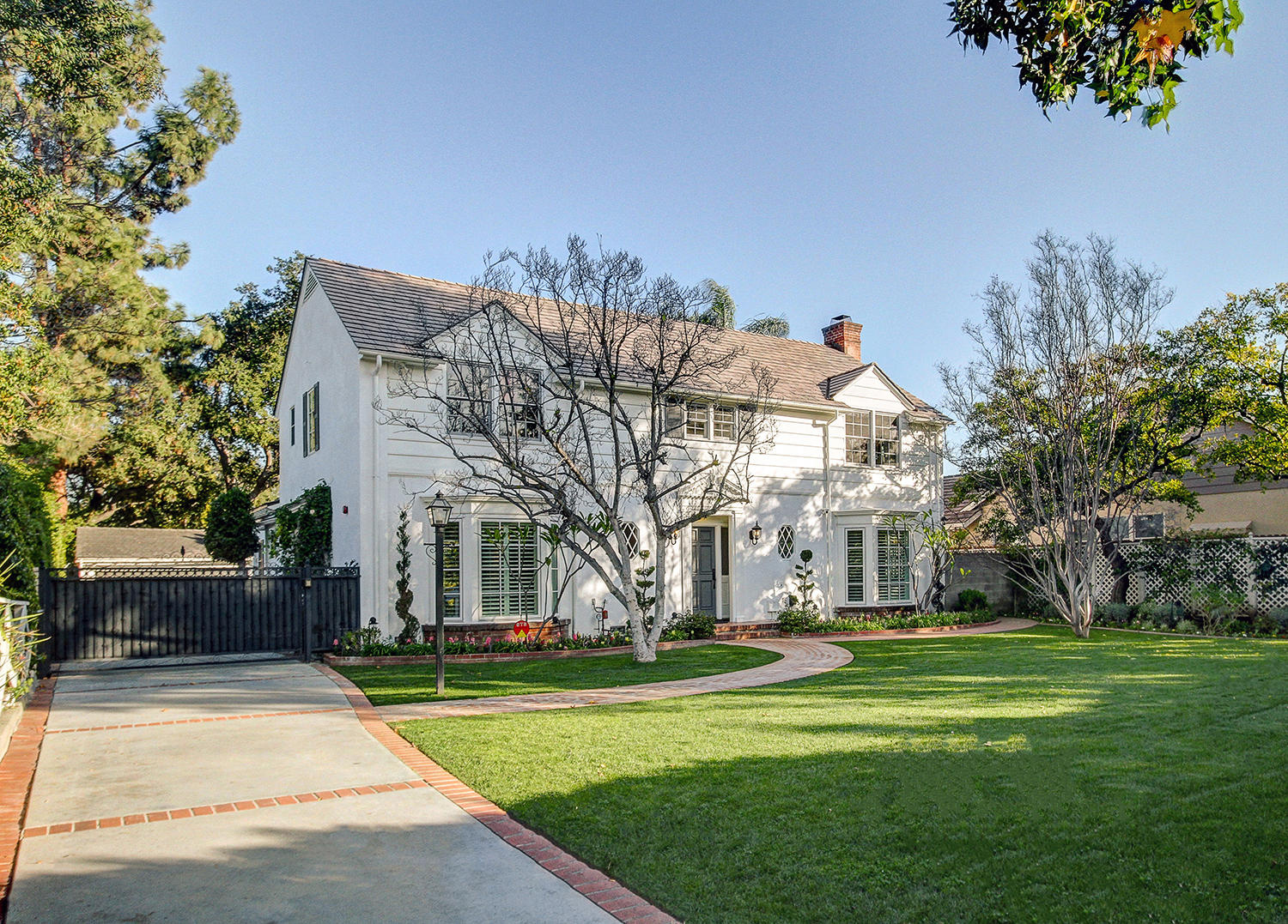 A Happy Homebuyer: San Marino Colonial Residence